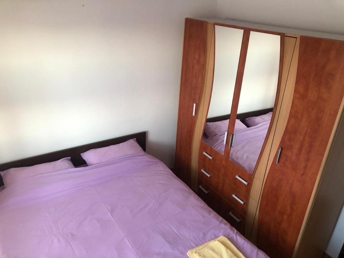 Apartament Magnolia, Piata Gorjului- Metrou Lejlighed Bukarest Eksteriør billede