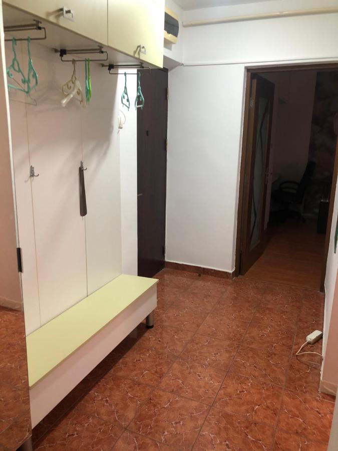 Apartament Magnolia, Piata Gorjului- Metrou Lejlighed Bukarest Eksteriør billede